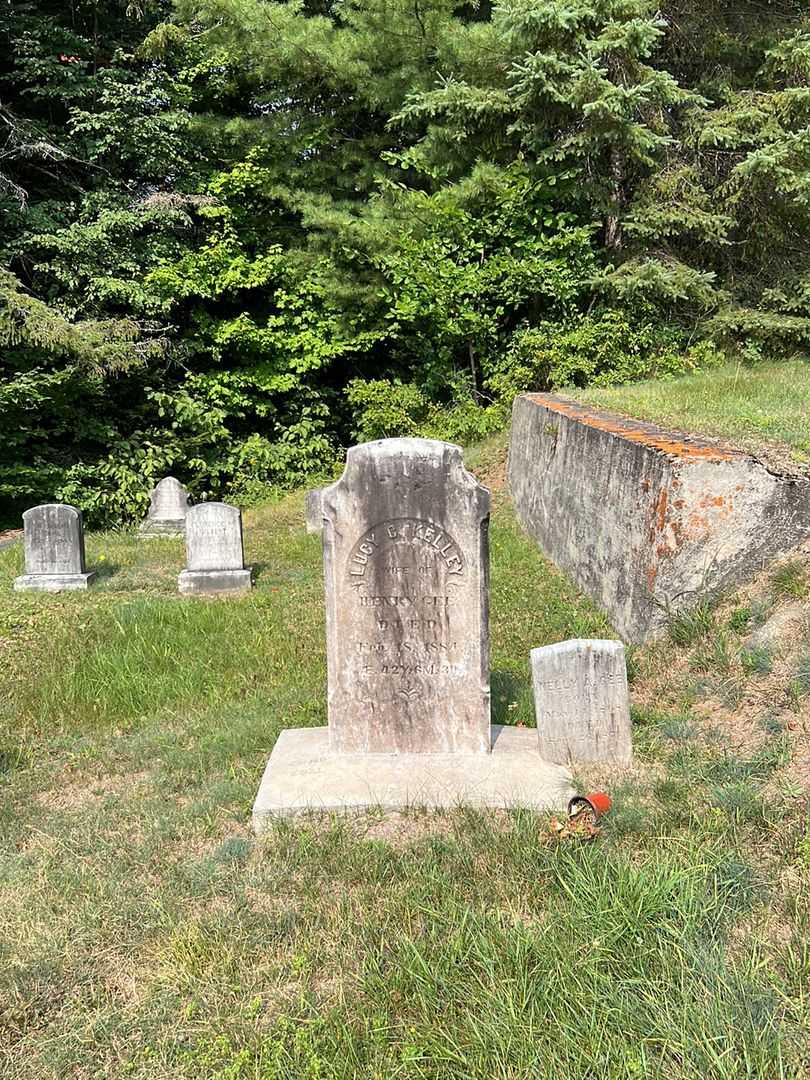 Lucy C. Kelley Gee's grave. Photo 1