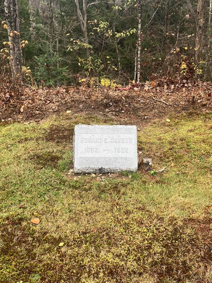 Edward E. Sayers's grave. Photo 1