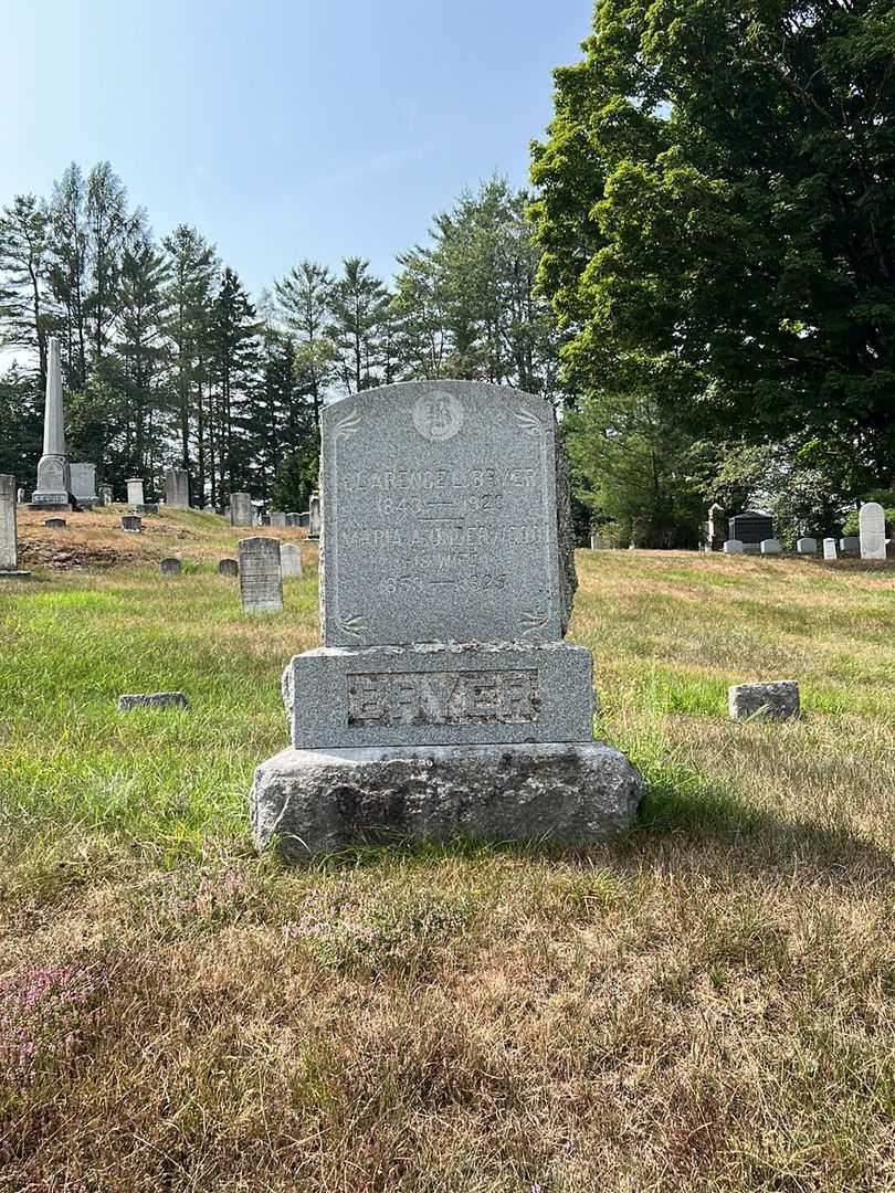 Maria A. Underwood Bryer's grave. Photo 1