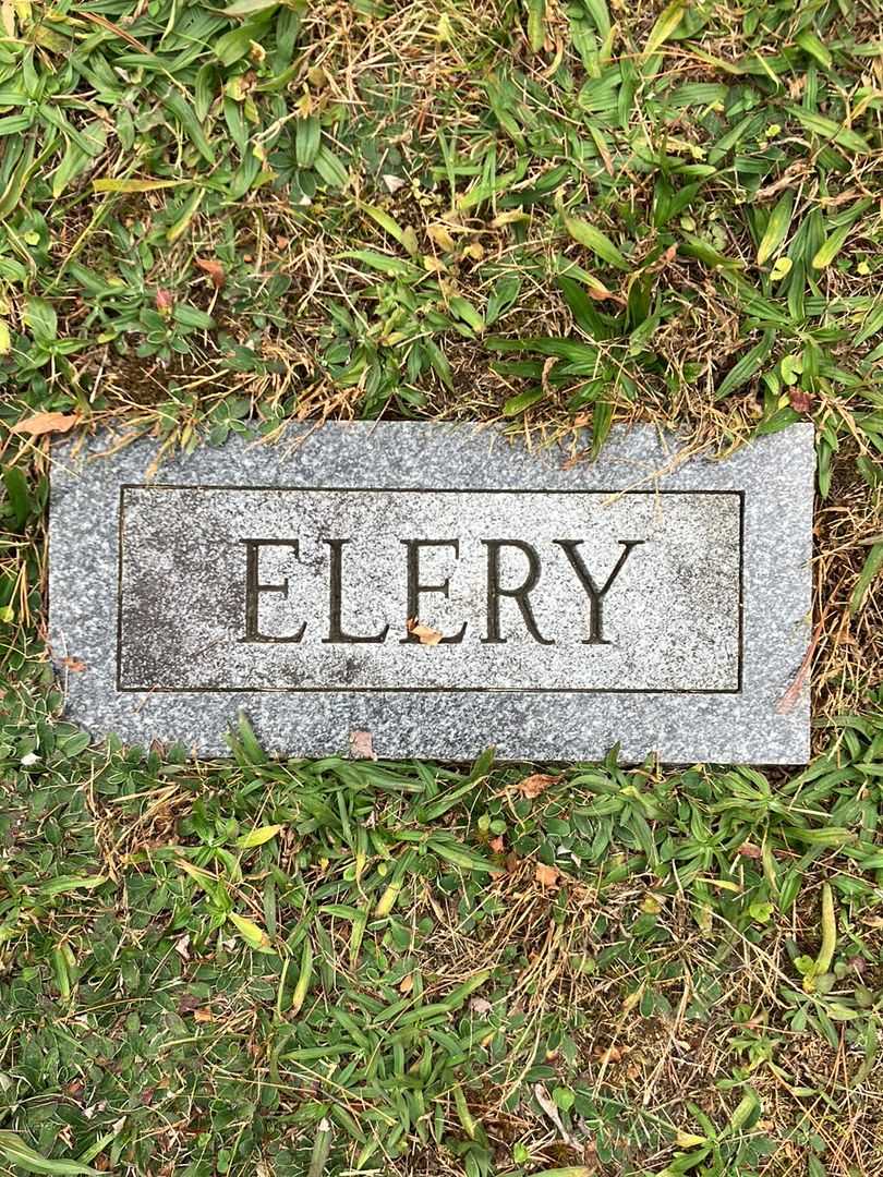 Elery W. Adair's grave. Photo 4