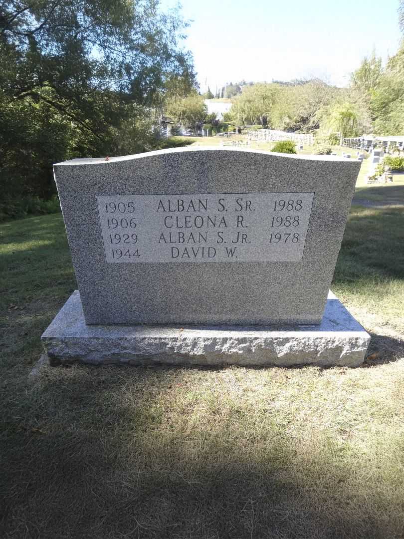 Alban Smilie Baker Senior's grave. Photo 2