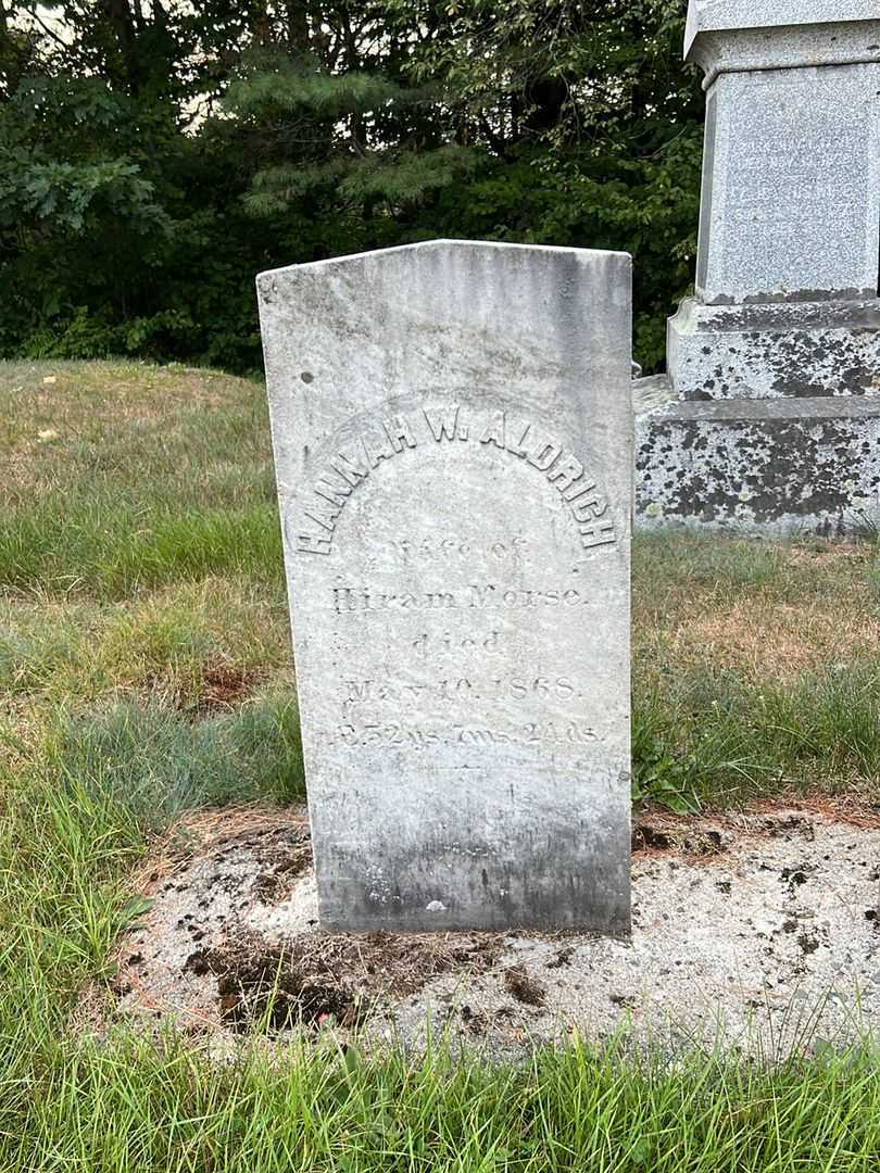 Hannah W. Aldrich Morse's grave. Photo 2