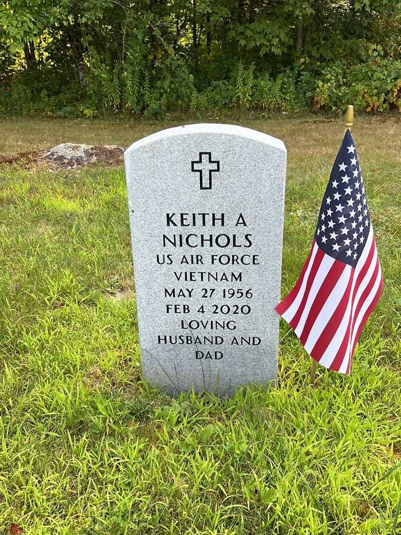 Jason W. Nichols's grave. Photo 2