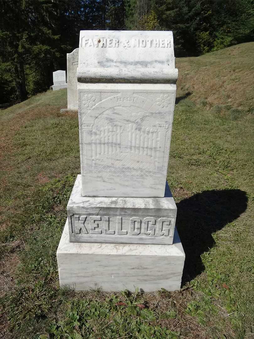 Benjamin P. Kellogg's grave. Photo 1