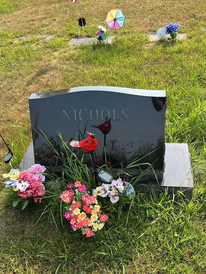 Ginny D. Nichols's grave. Photo 2