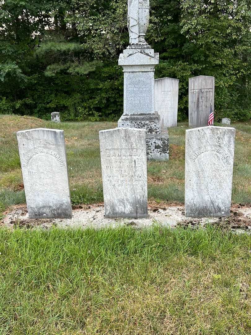 Hannah Morse's grave. Photo 1