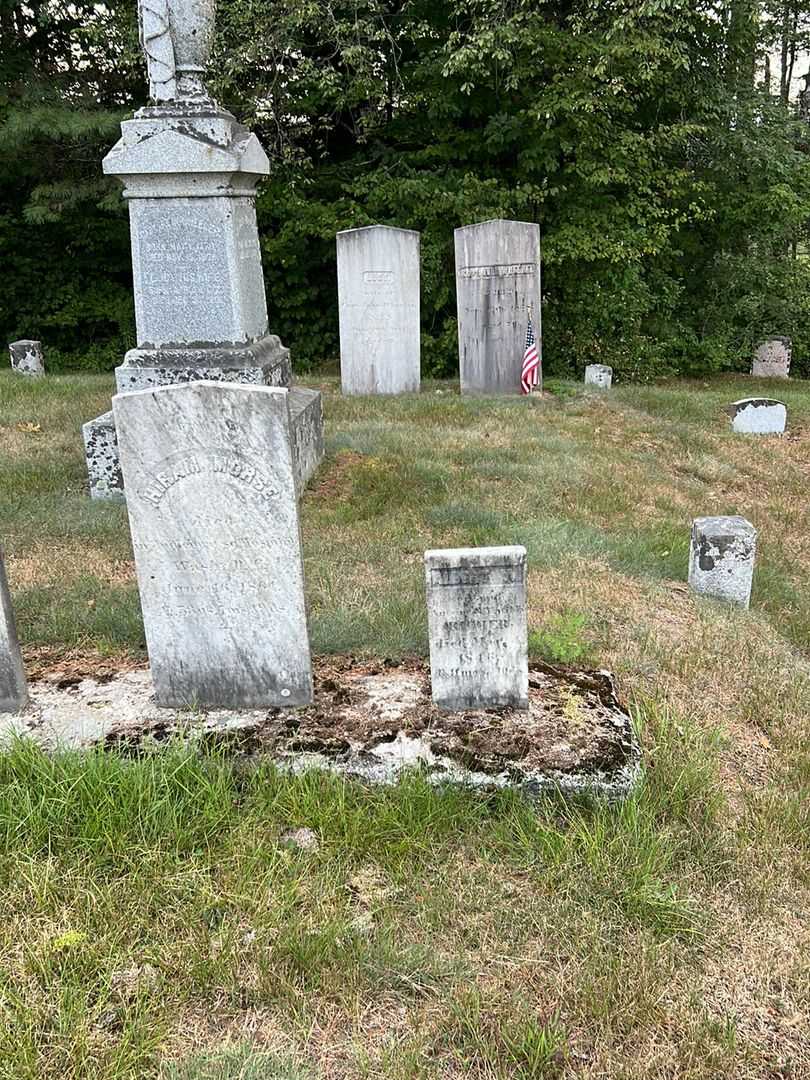 Albert W. Richer's grave. Photo 1