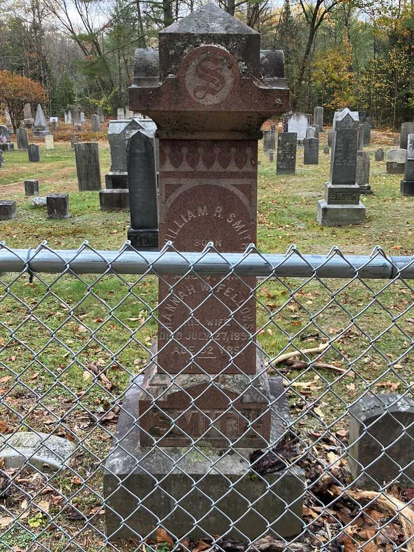 Hannah W. Fellows Smith's grave. Photo 1