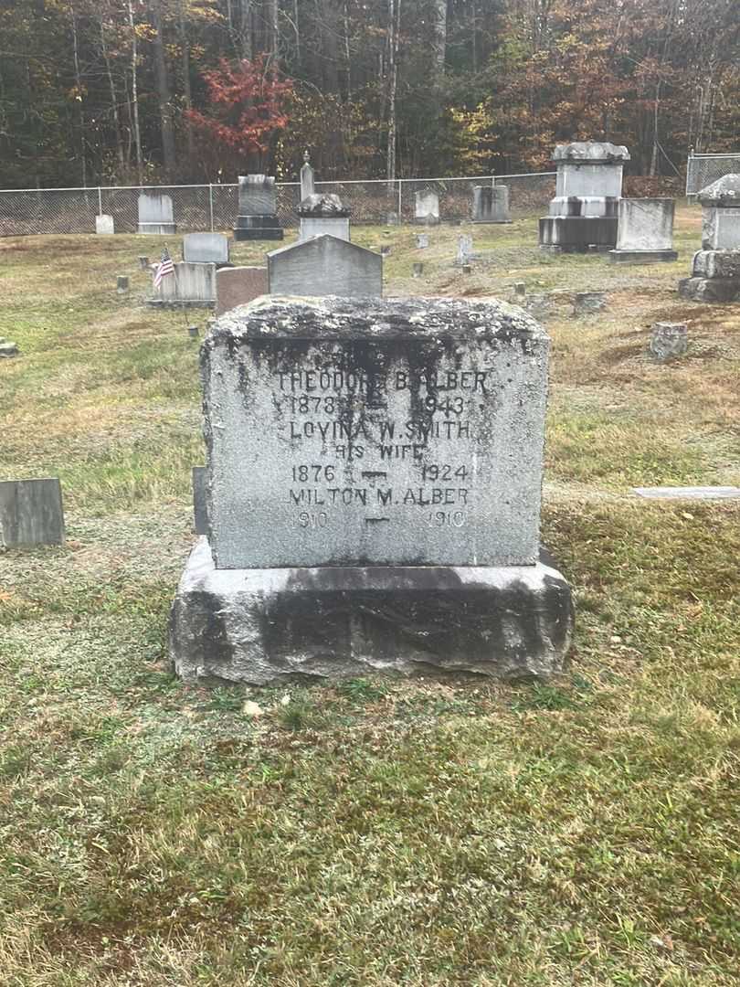 Milton M. Alber's grave. Photo 2