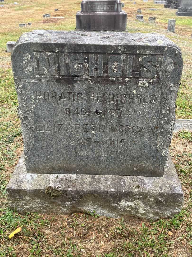 Horatio H. Nichols's grave. Photo 2