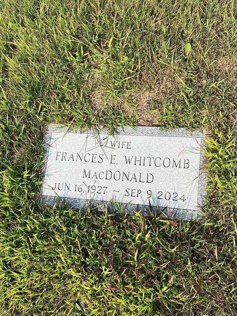 Frances E. Whitcomb MacDonald's grave. Photo 3
