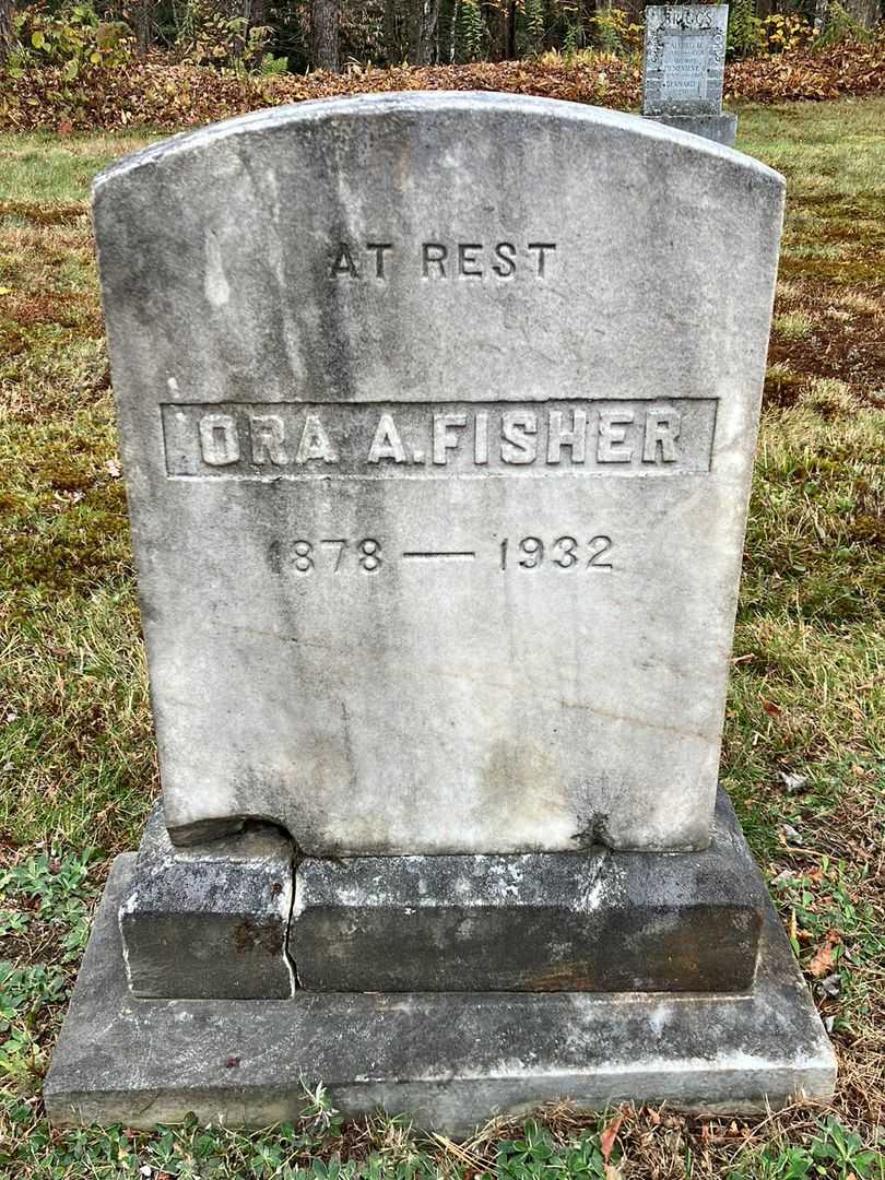 Ora A. Fisher's grave. Photo 2