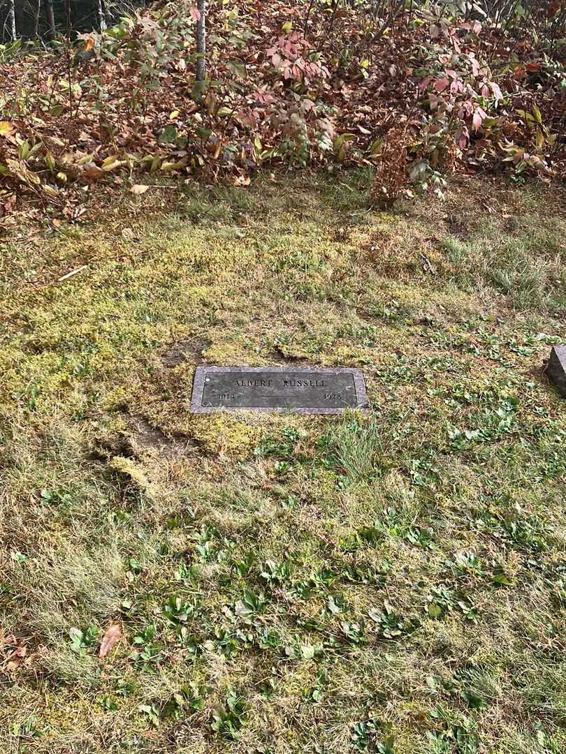 Albert Russell's grave. Photo 2