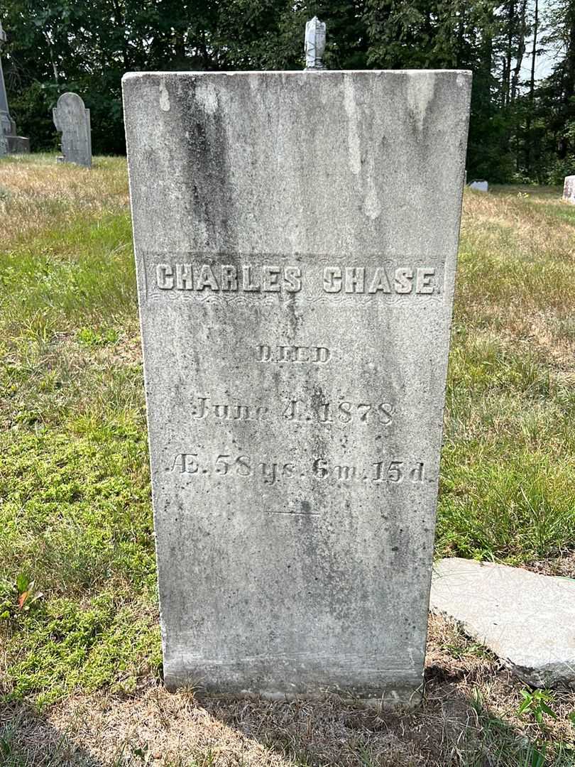 Charles Chase's grave. Photo 2