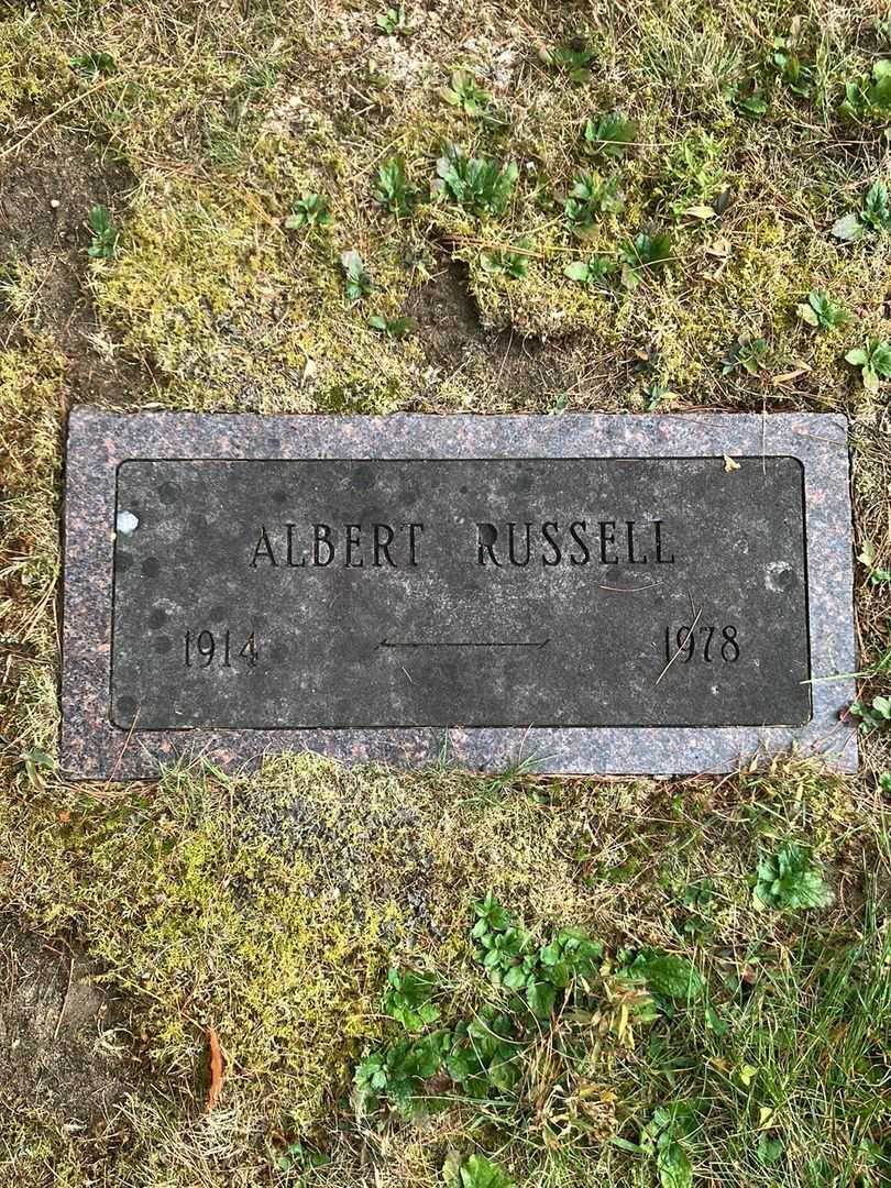 Albert Russell's grave. Photo 3