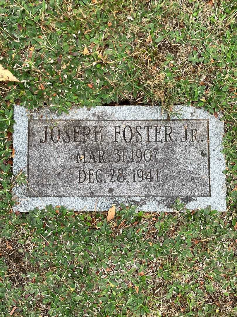 Joseph Foster Junior's grave. Photo 2